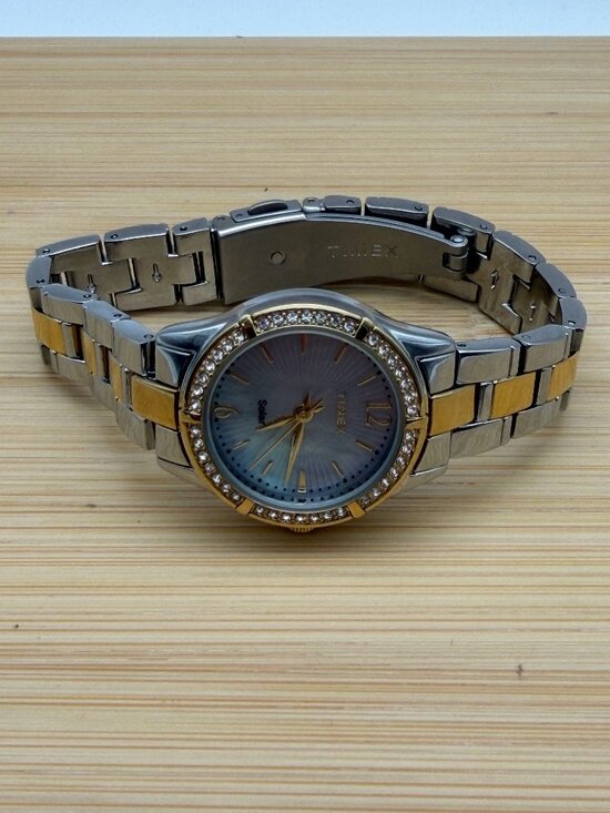 Timex Women\'s Solar Premium Dress 28mm Watch Two-Tone TW2V39500JI main image 4